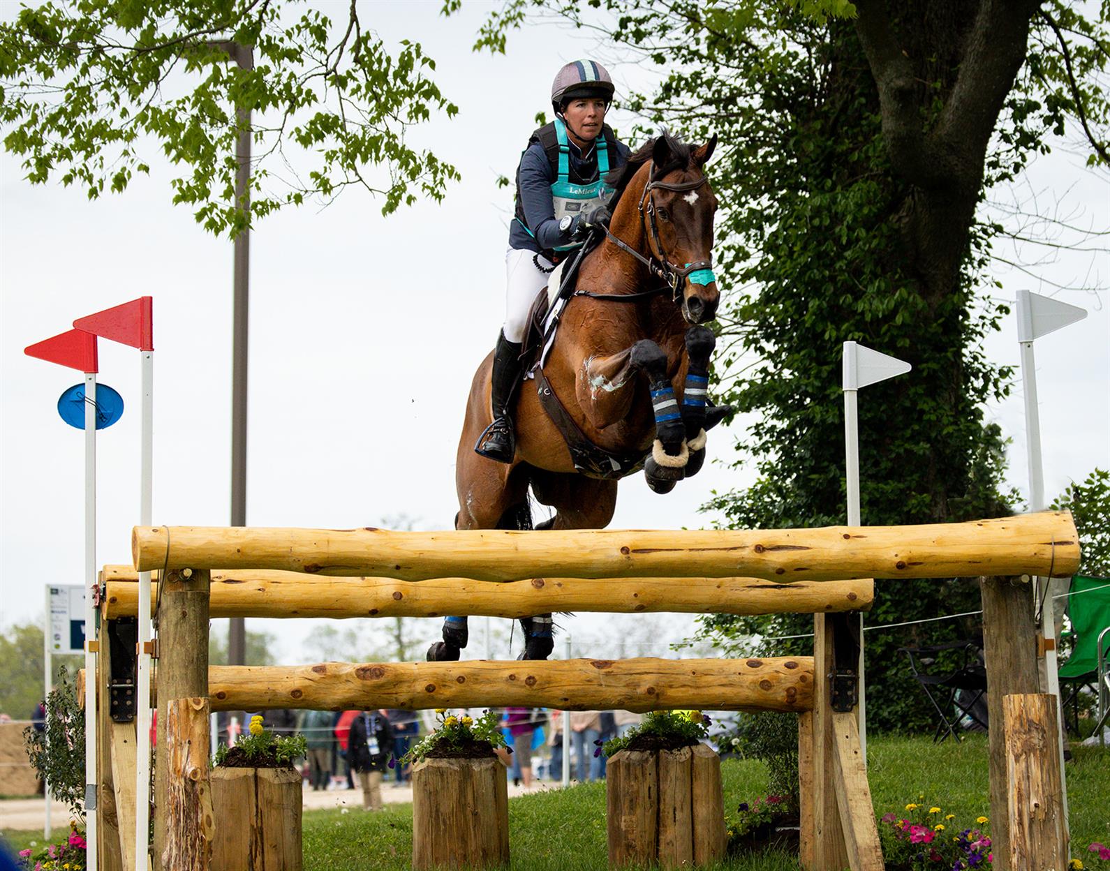 Meghan O'Donoghue and Palm Crescent clearing Wofford's Rails